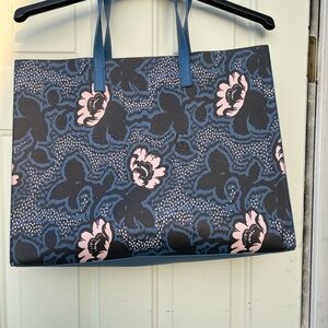 Floral Patterned Tote Bag - Blue and Pink